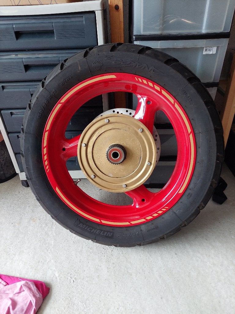 Achterwiel Moto Guzzi, Motoren, Ophalen, Gebruikt