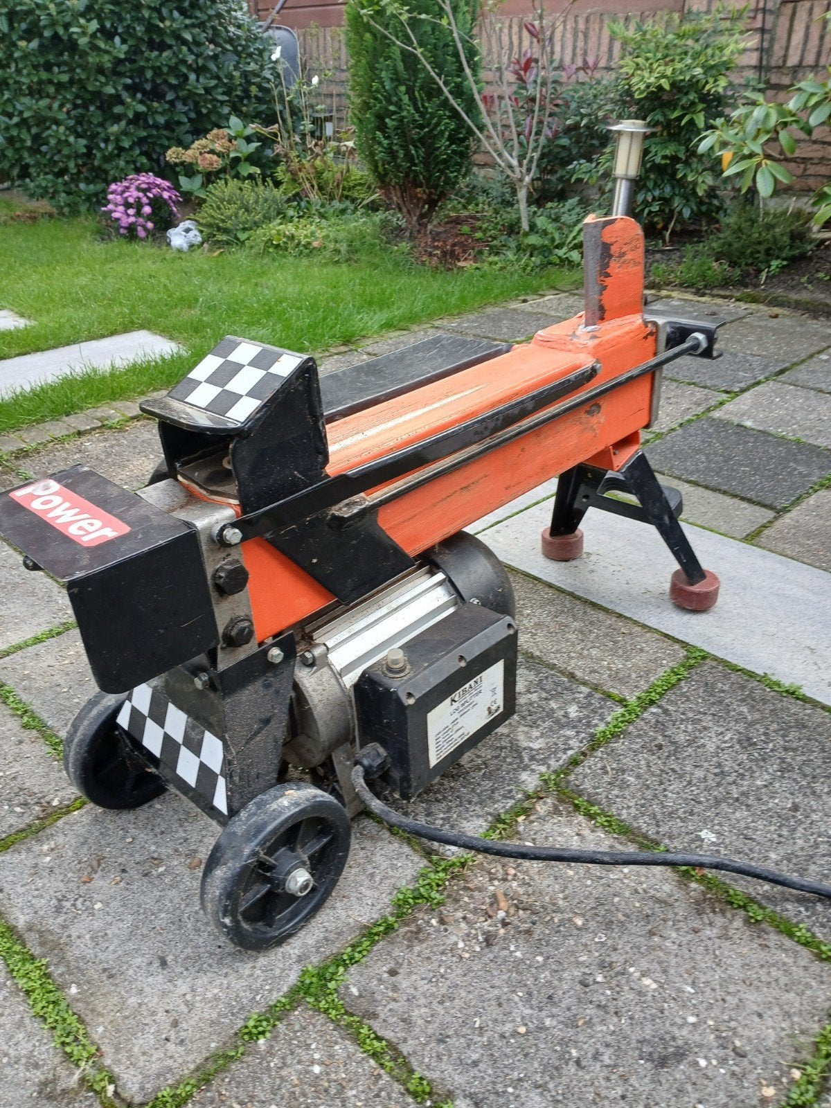 Kibani Houtklover in prima staat, Tuin en Terras, Ophalen, Liggend, Zo goed als nieuw, Kibani