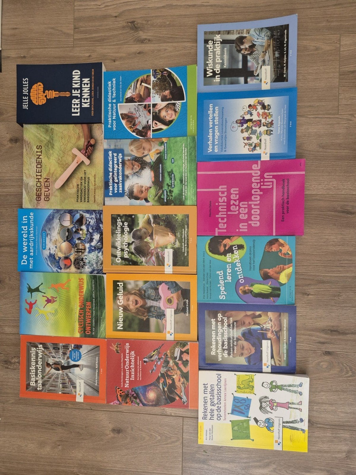 Pabo boeken 1e jaar - Zo goed als nieuw, Boeken, Studieboeken en Cursussen, Ophalen of Verzenden, Zo goed als nieuw, HBO