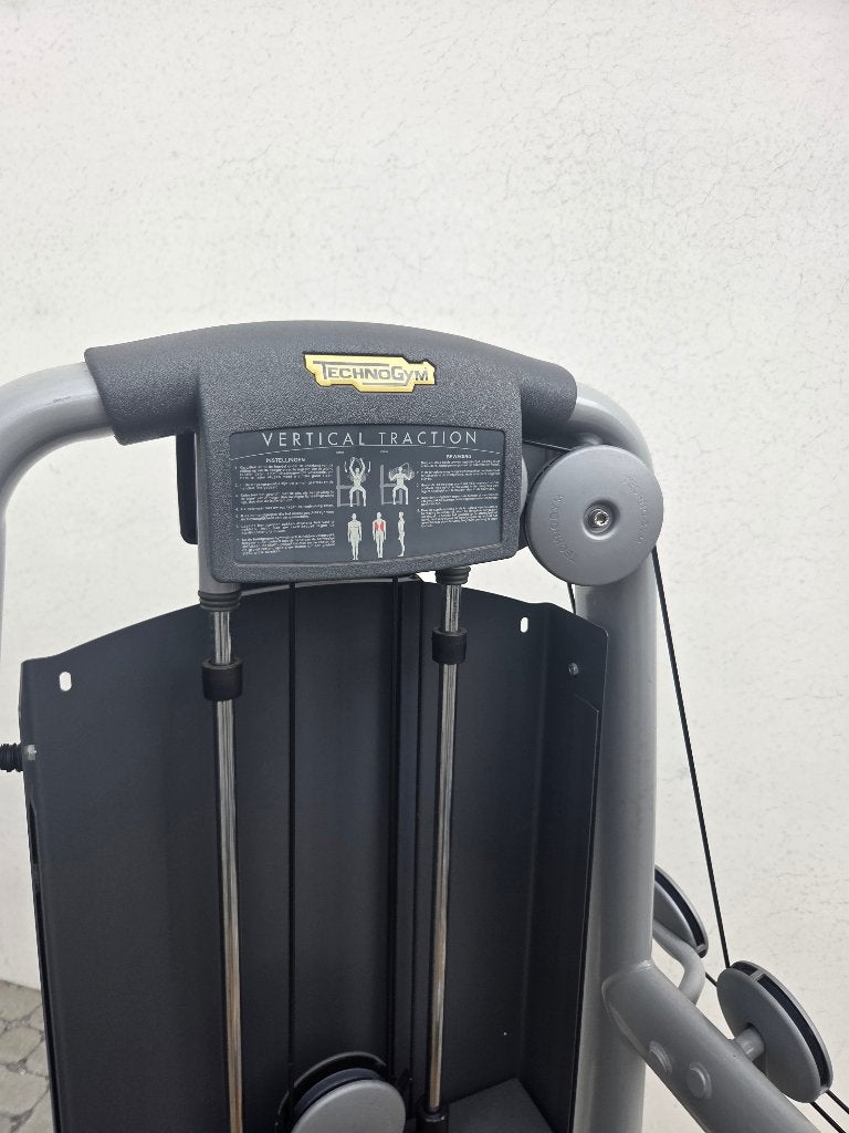 Technogym Vertical Traction Selection Line, Ophalen, Gebruikt, Rug, Overige typen
