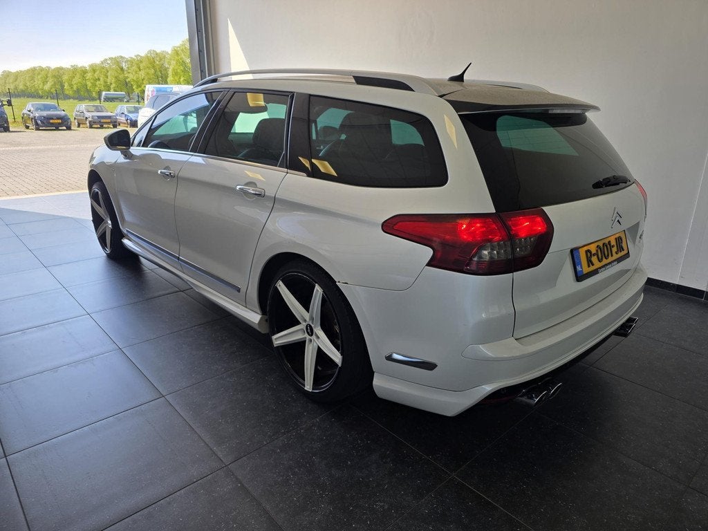 Citroen C5 Tourer 3.0 HDi Exclusive, Auto's, Euro 5, Gebruikt, Leder en Stof, Wit