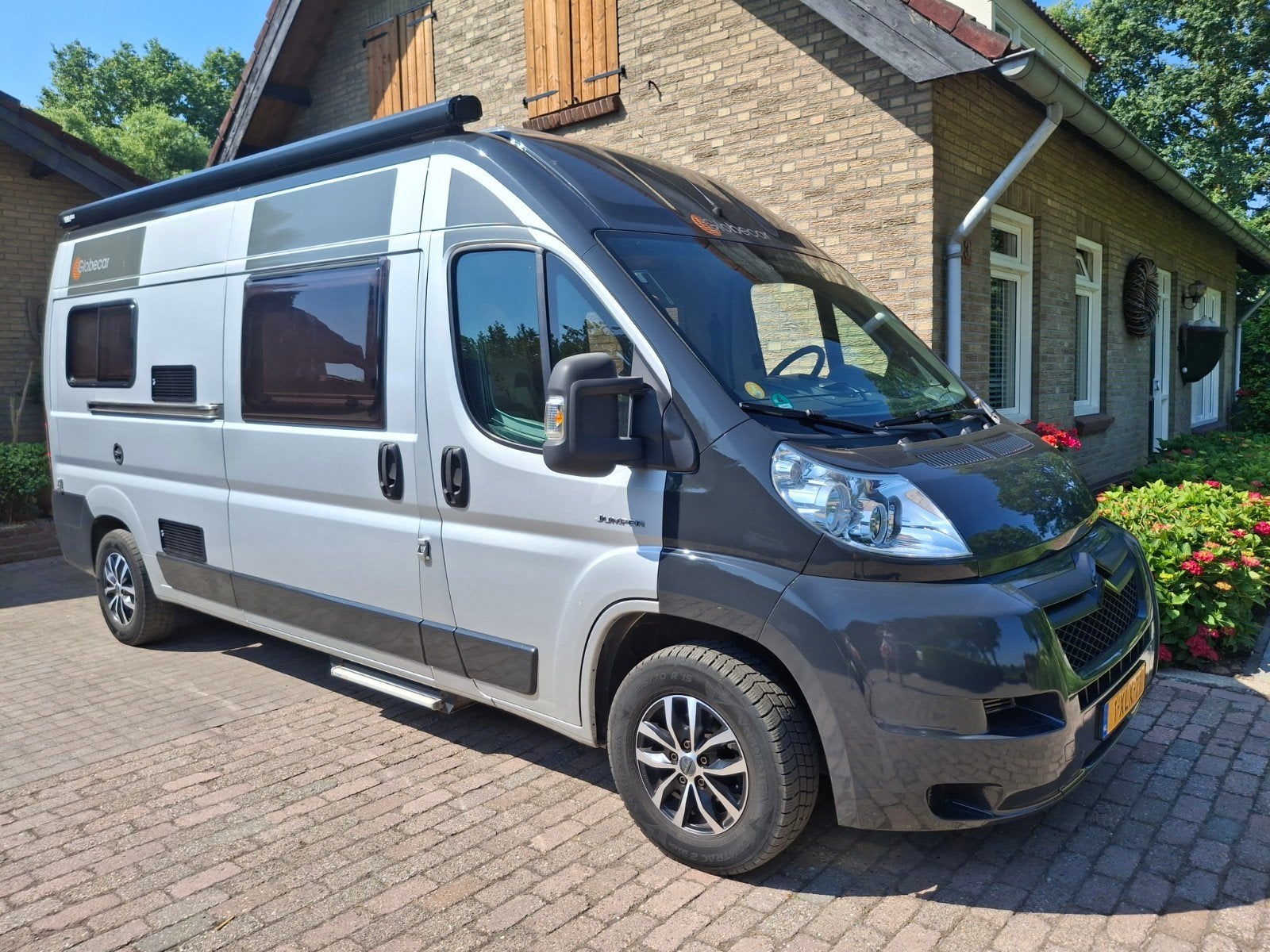 "GLOBEBUS-POSSL -2009- 3 LITER - AIRCO - TOPSTAAT!, Caravans en Kamperen, Campers, Luifel, Buscamper of Camperbus, Ringverwarming