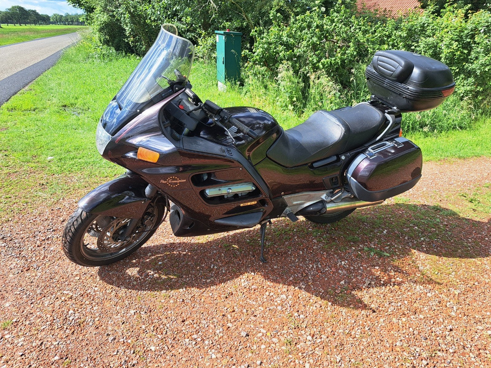 Te koop nette Honda st1100 european pan