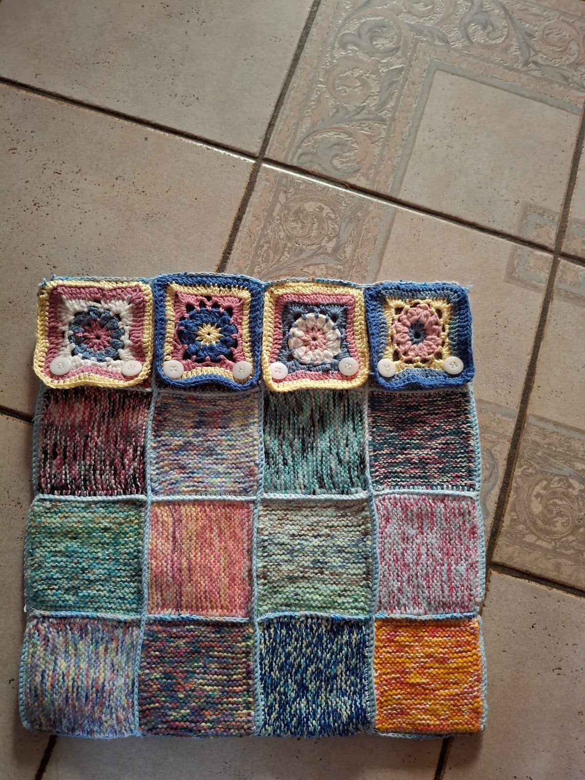 Unieke handgebreide kussensloopjes van granny squares, Ophalen of Verzenden, Nieuw, Vierkant