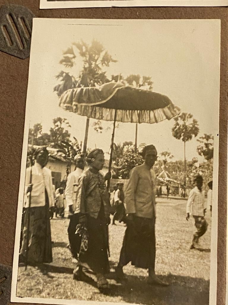 Fotoalbum uit Nederlands Indië  Soerabaja 1920 /1930, Gebruikt, Foto, Ophalen of Verzenden, Voor 1940