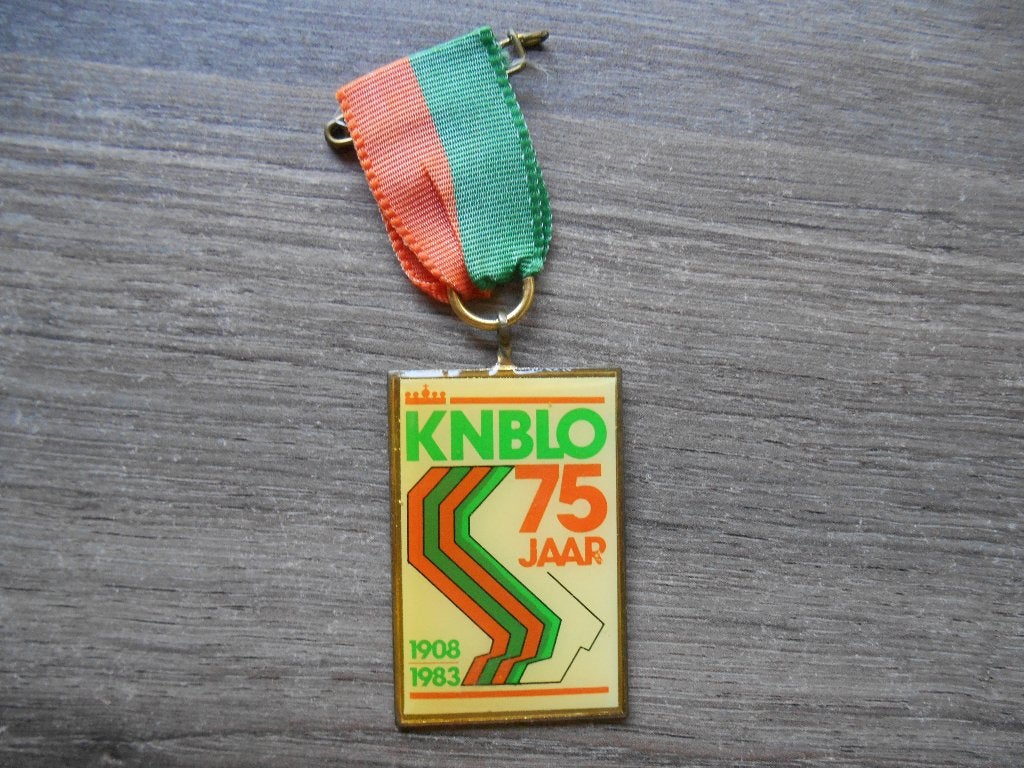 Medaille KNBLO 75 jaar 1908 -1983, Ophalen of Verzenden, Overige materialen, Nederland