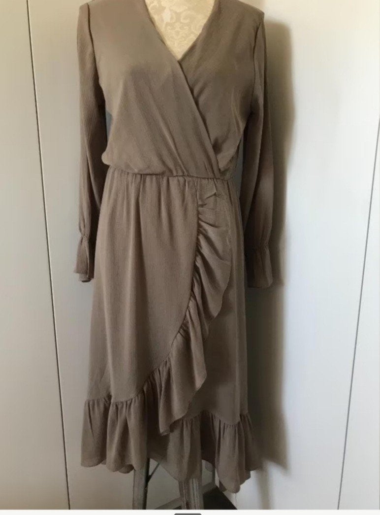 Nieuwe Jurk, Kleding | Dames, Jurken, Maat 38/40 (M), Overige kleuren, Nieuw, Onder de knie