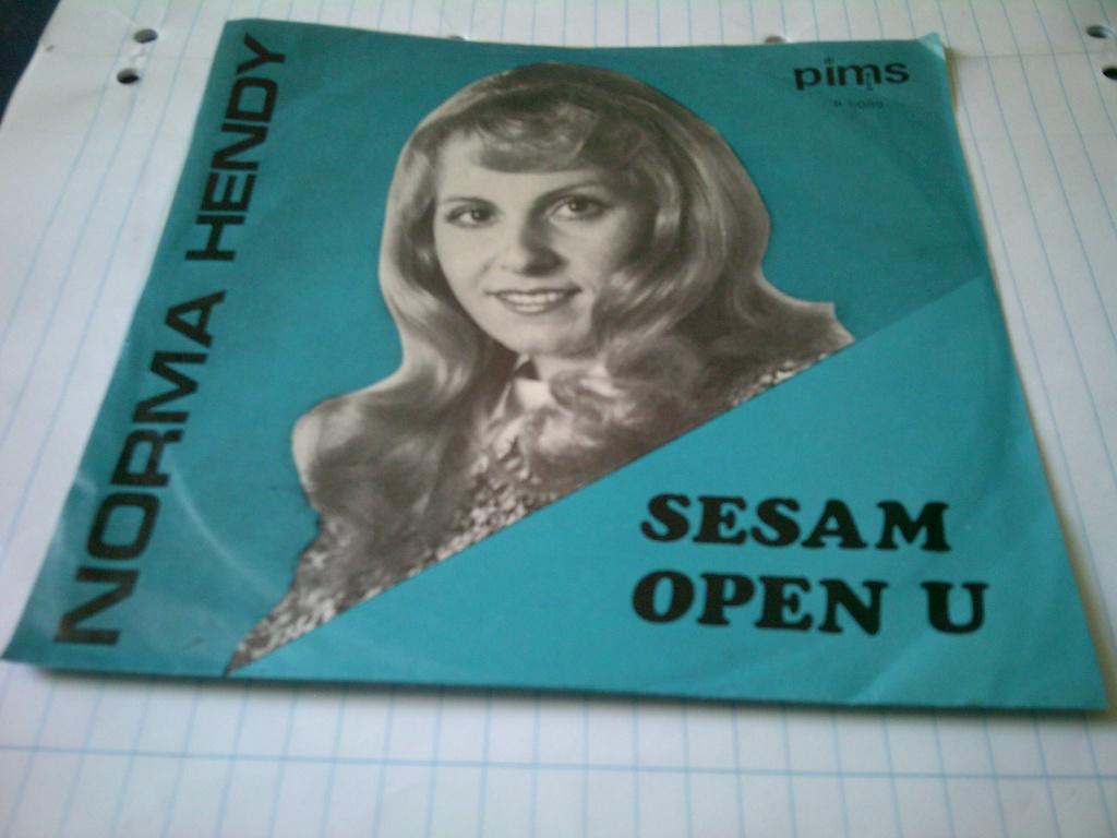 NORMA HENDY CIAO CIAO ITALIA - SESAM OPEN U, 7 inch, Ophalen of Verzenden, Levenslied of Smartlap, Fotohoes