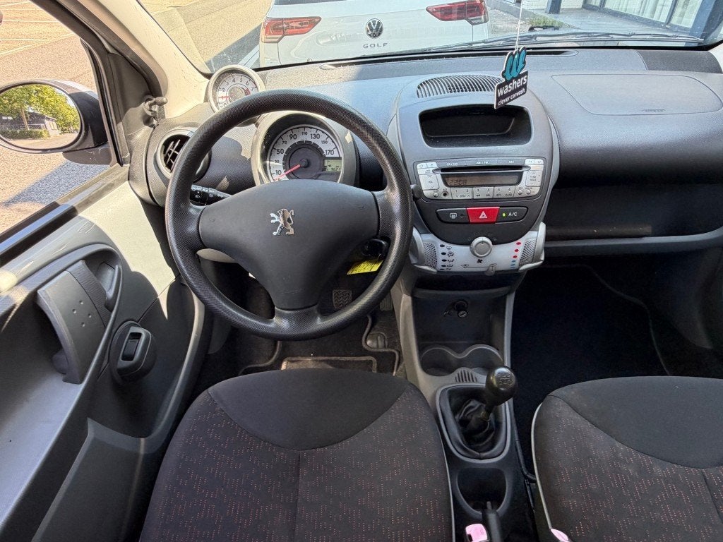 Peugeot 107 1.0-12V XS KOUDE AIRCO NEIUWE KOPPELING NAP APK, Voorwielaandrijving, Euro 5, Gebruikt, 4 stoelen
