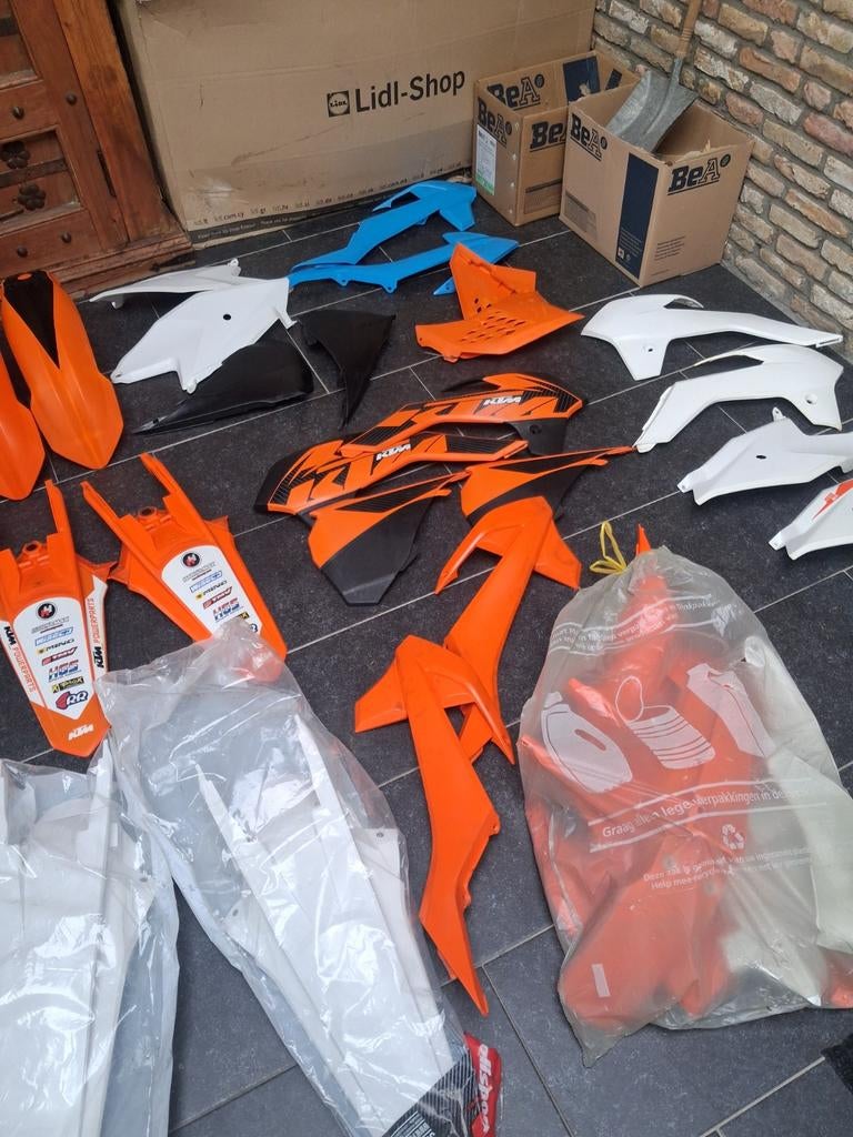 KTM SX 65 SX 85 SX 125 250 350 450 kappen en spaarborden, Motoren, Ophalen