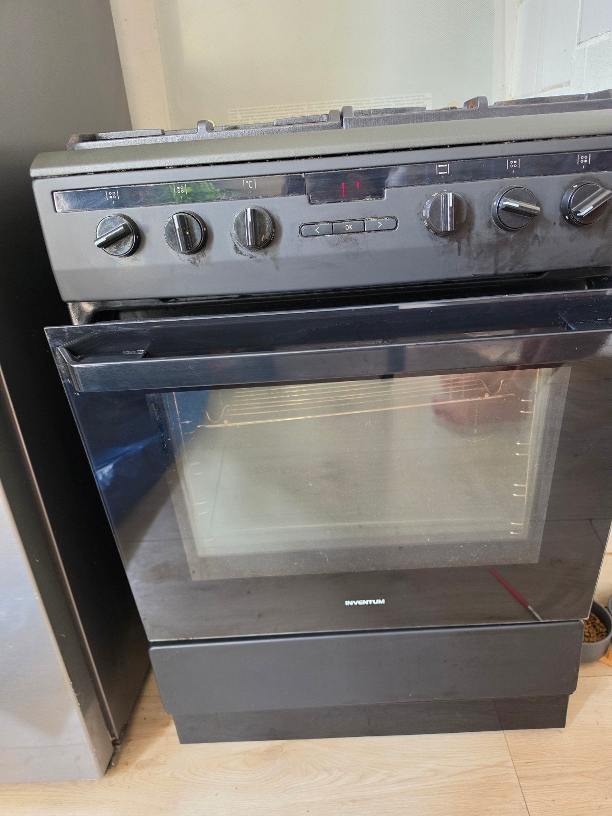 FOR FREE!! Inventum Vrijstaand Gasfornuis met Oven - Gebruik, Gebruikt, Gas, 85 tot 90 cm, 4 kookzones