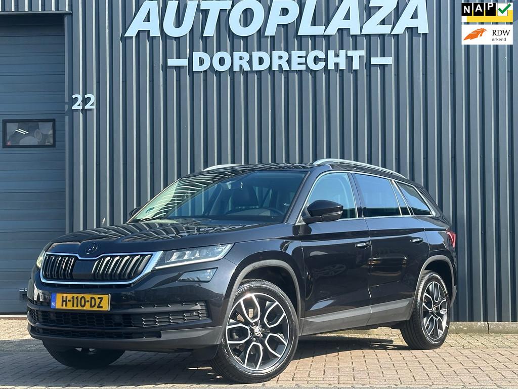 Skoda Kodiaq 1.5 TSI Business Edition CAMERA |TREKHAAK, 4 cilinders, 150 pk, Adaptive Cruise Control, Leder en Stof
