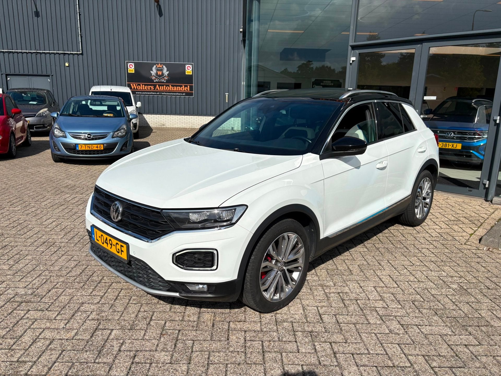 Volkswagen T-Roc 2.0 TSI 4Motion Sport, Automaat, Dealer onderhouden, 15 km/l, Gebruikt