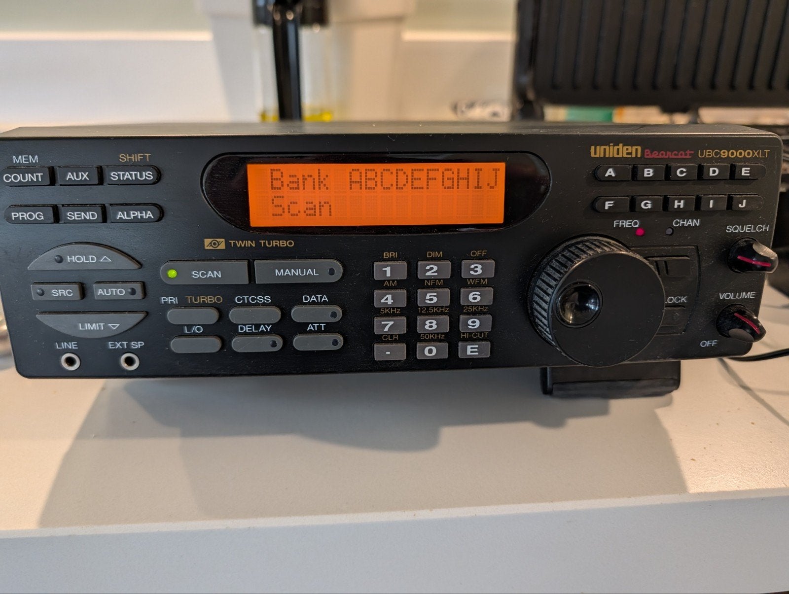 Uniden Bearcat UBC9000XLT Scanner met antenne en kabel, Ophalen of Verzenden, Gebruikt, 500 kanalen of meer
