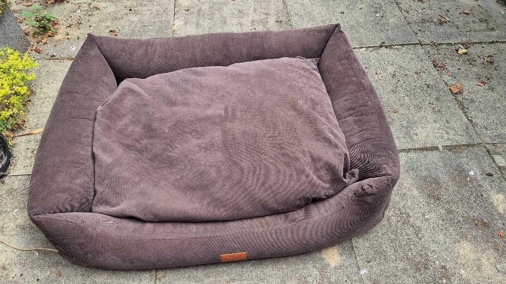 Luxe hondenmand LEO grote maat goede staat, Dieren en Toebehoren, Hondenbenches, Ophalen, Zo goed als nieuw