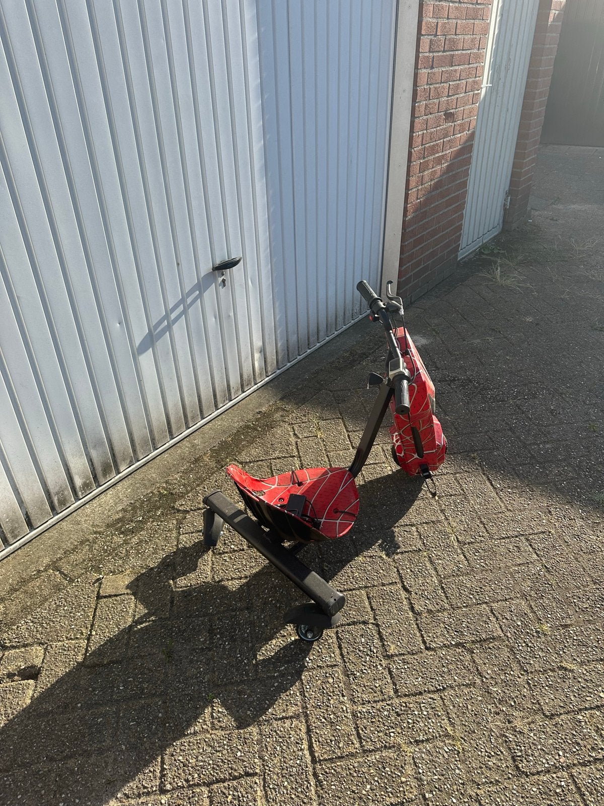 Elektrische step (E-scooter) met Spiderman-thema, Ophalen, Gebruikt, Elektrische step (E-scooter)