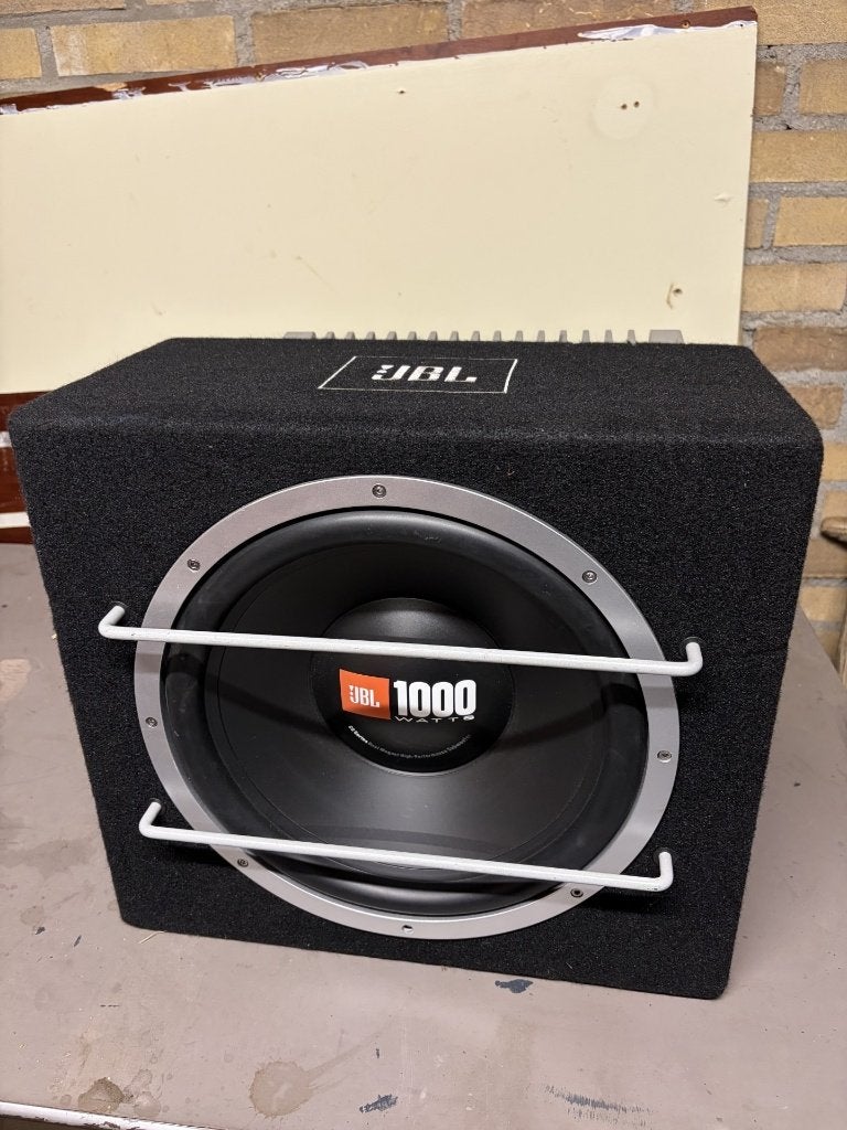 JBL 1000 Watts Subwoofer, Ophalen of Verzenden, Zo goed als nieuw