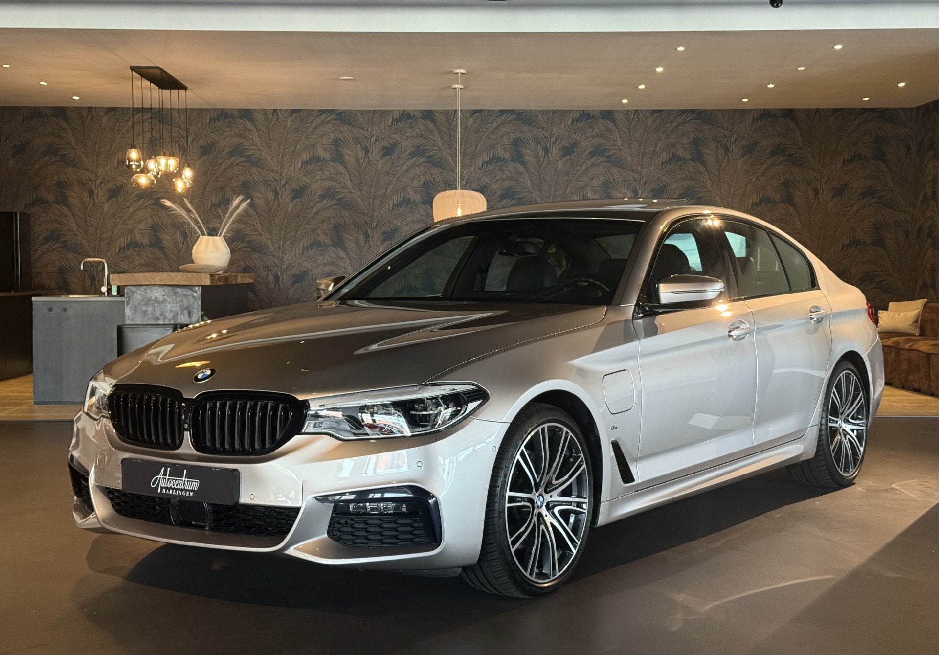 BMW 5 Serie 530e High Exe I Nappa I 20" I 360 cam I Virtual, Auto's, BMW, 1998 cc, Achterwielaandrijving, Gebruikt, 4 cilinders
