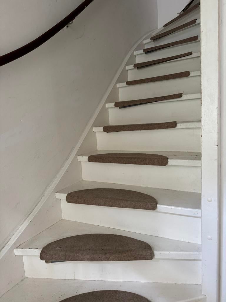 Moet weg! Gratis halve maantjes voor trap, Doe-het-zelf en Verbouw, Ladders en Trappen, Ophalen, Gebruikt, Minder dan 2 meter
