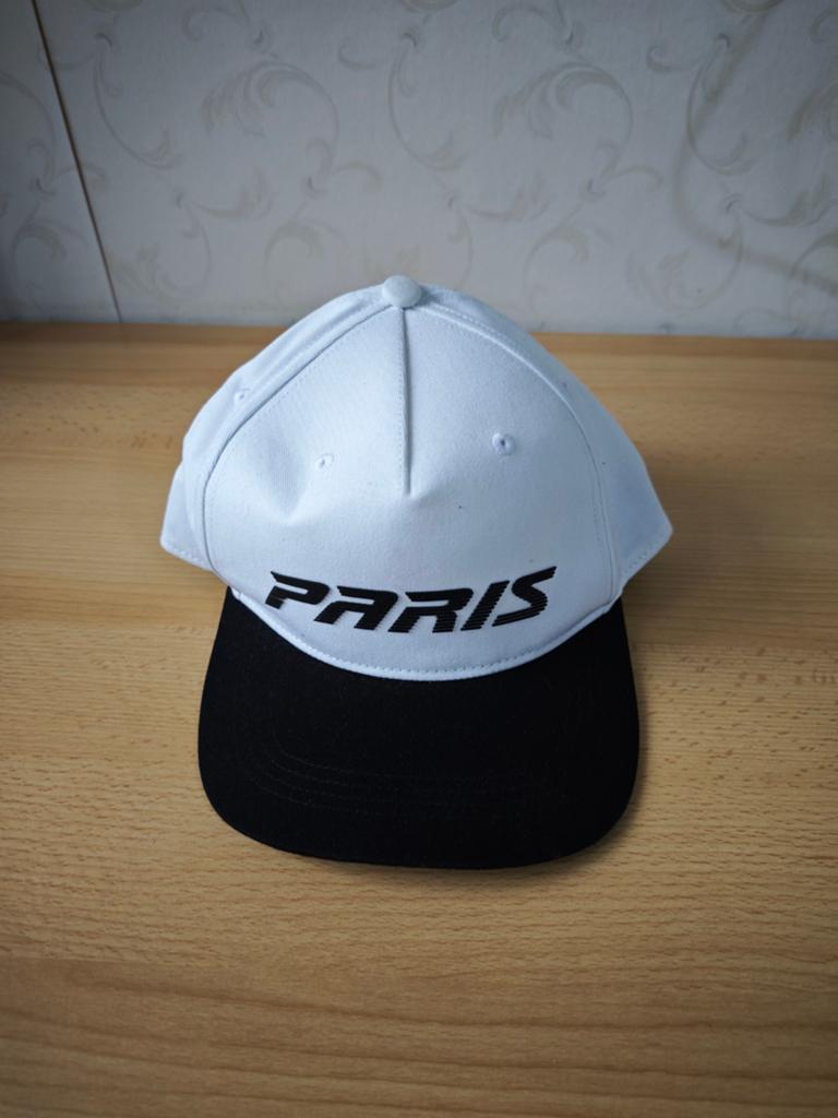Nieuwe Black Squad Projects Pet - Wit met Zwart, Black Squad, Nieuw, Pet, One size fits all