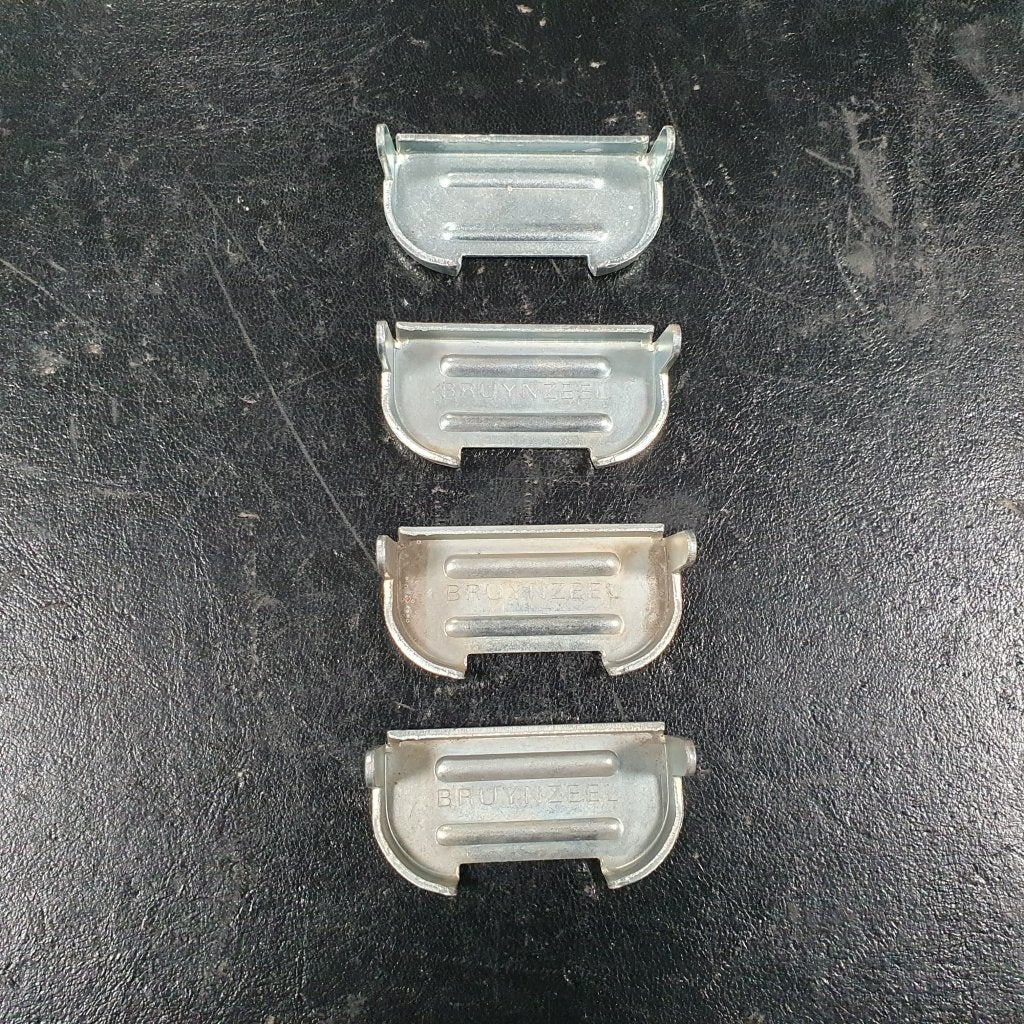 4x Bruynzeel metalen schappendragers, plankendragers, legbo, Niet ingevuld, Gebruikt, Niet ingevuld, Niet ingevuld