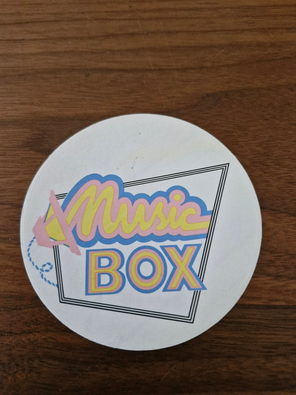 11426 Vintage Music Box Sticker - Jaren '80 Retro Design, Ophalen of Verzenden, Gebruikt, Overige typen