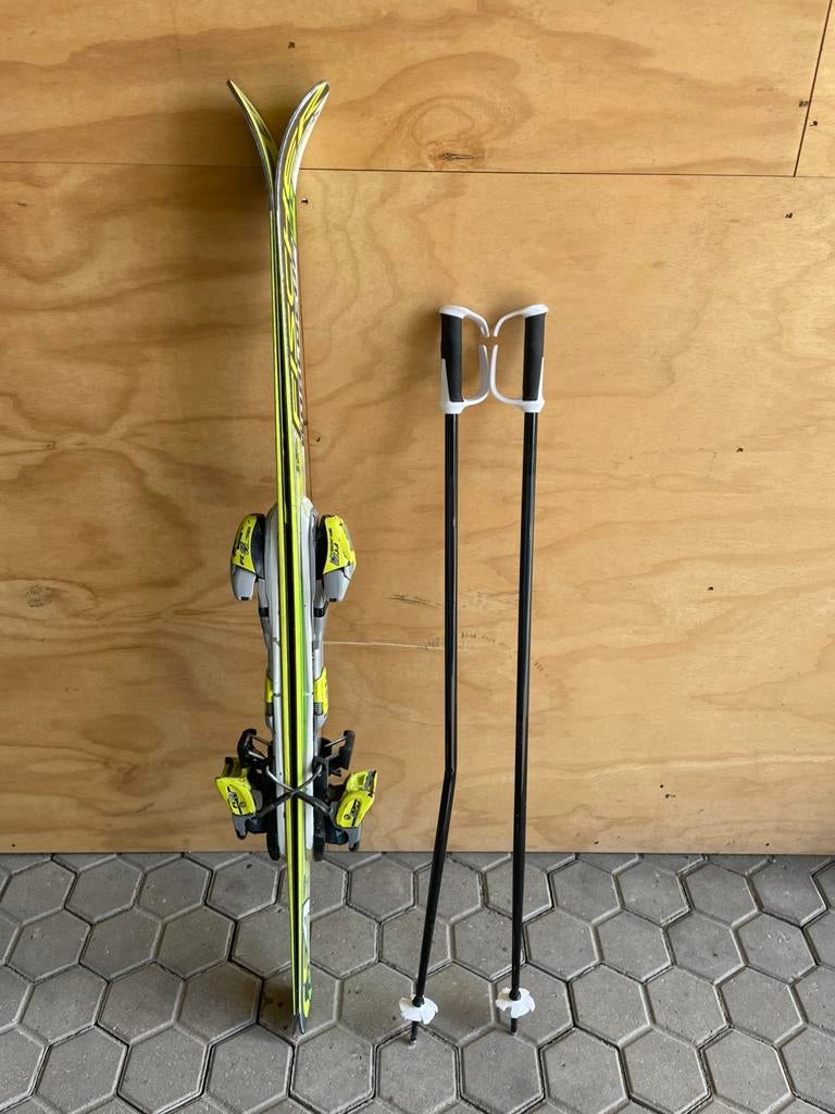 SKI set FISCHER Worldcup SL Ski’s 130 cm skistokken 110 cm, Sport en Fitness, Skiën en Langlaufen, 100 tot 140 cm, Ophalen of Verzenden