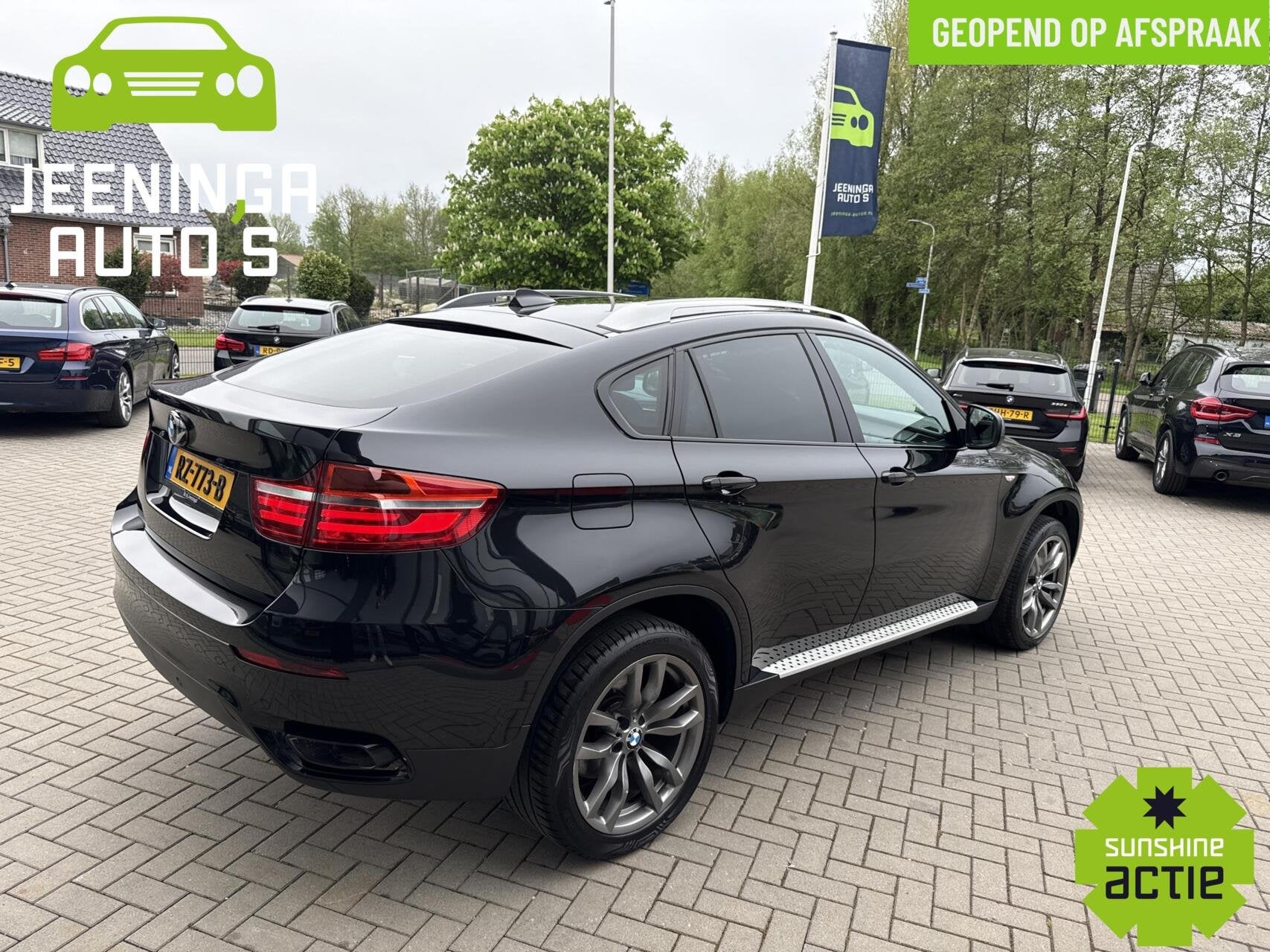 BMW X6 M50d|Leer|Camera|Memory|Achterbankverwarming|DVD|M-pa, Auto's, BMW, Euro 5, Bi-Xenon koplampen, Gebruikt, Zwart