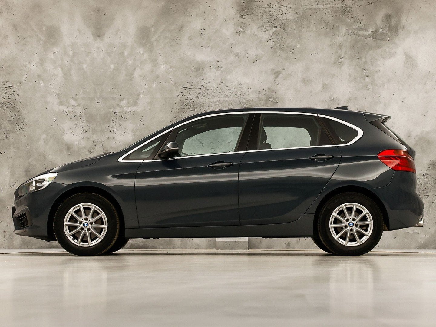 BMW 2 Serie Active Tourer 220i Executive Sport 184Pk Automaa, Auto's, BMW, Gebruikt, Origineel Nederlands, Automatische klimaatregeling