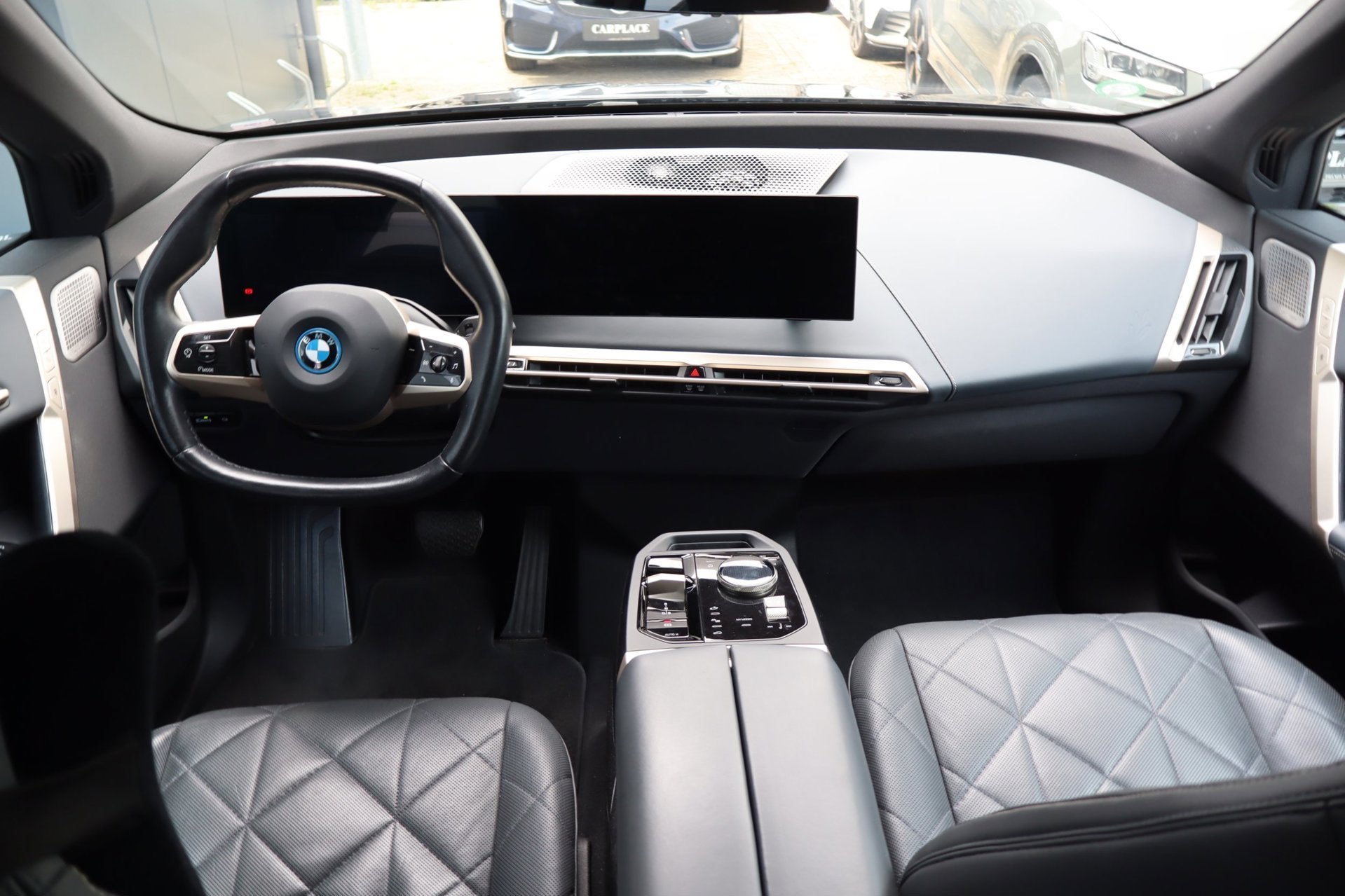 BMW IX M60 High Executive 112 kWh-B&W soundsysteem, 4 stoelen, Zwart, Leder, Geïmporteerd