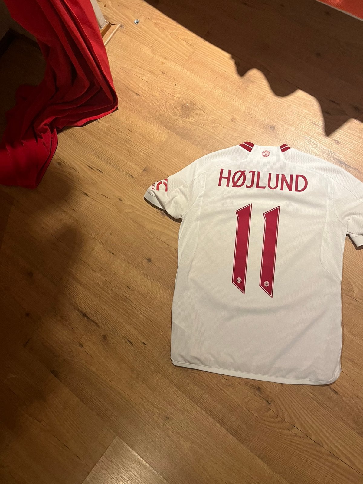 Højlund shirt maat s hele goede staat 23/24, Maat XS of kleiner, Ophalen of Verzenden, Zo goed als nieuw, Shirt