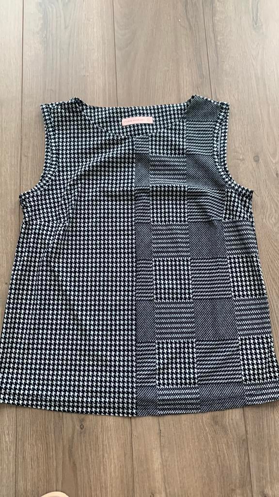 Zwart/wit travelstof top, Studio Anneloes, maat M, Zwart, Zo goed als nieuw, Zonder mouw, Ophalen