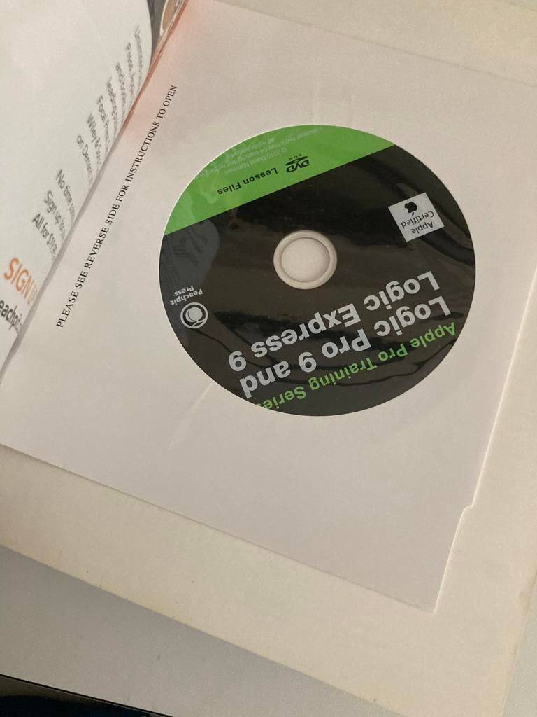 Logic Pro 9 en Logic Express 9. Boeken met de CD's, Computers en Software, Audio-software, Ophalen of Verzenden, Zo goed als nieuw