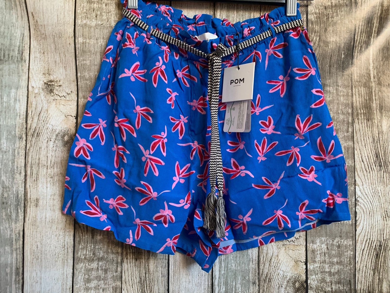 Pom Amsterdam nieuwe leuke blauwe korte broek (Maat 34), Kleding | Dames, Kort, Nieuw, Maat 34 (XS) of kleiner, Pom Amsterdam