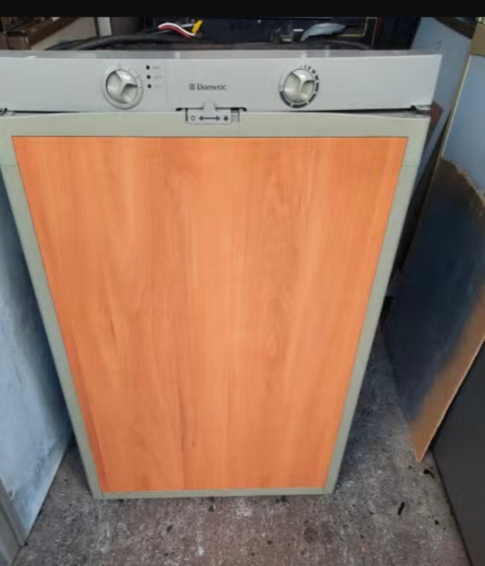 GEZOCHT: Dometic RM 7401 of RM 7405 absorptiekoelkast (triva, Caravans en Kamperen, Ophalen of Verzenden