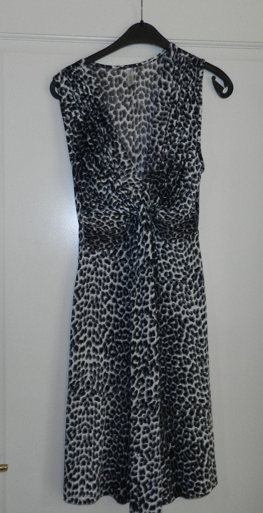 Panterprint jurkje zonder mouwen, met leuke details, maat L., Kleding | Dames, Maat 38/40 (M), Bruin, Verzenden, Zo goed als nieuw