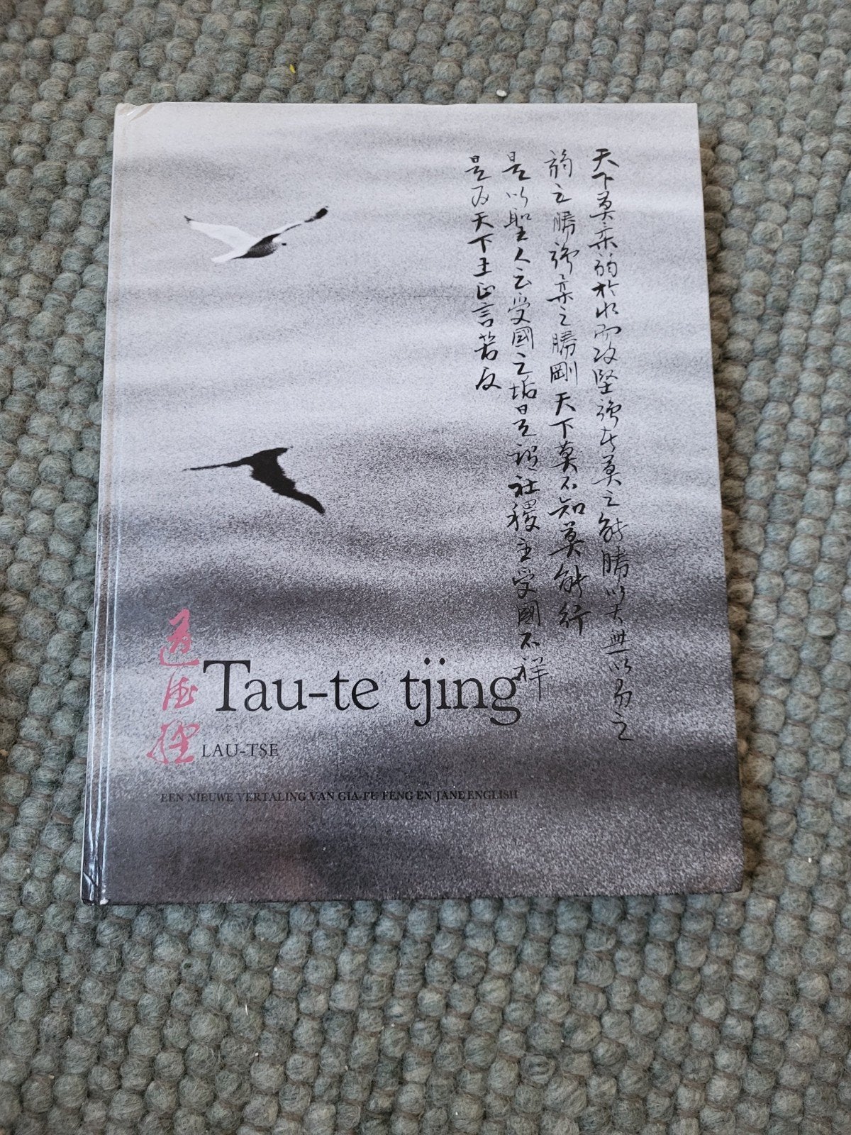 Tau-te tjing - Lau-Tse (Servire), Achtergrond en Informatie, Spiritualiteit algemeen, Ophalen of Verzenden, Zo goed als nieuw