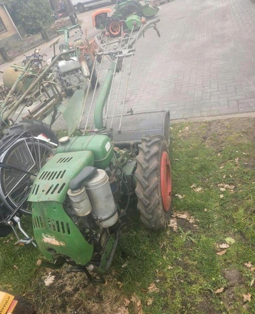 Agria 2800 diesel met freesbak en ploeg, Ophalen