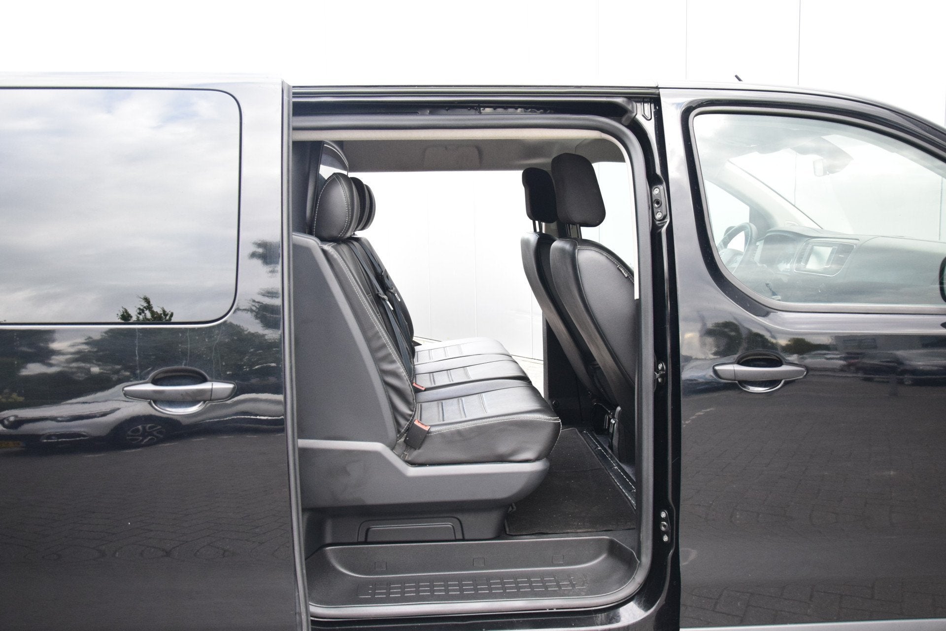 Opel Vivaro 2.0 CDTI L3H1 DC Edition 2x Schuifdeur Navi/Came, Voorwielaandrijving, Stof, Gebruikt, 4 cilinders