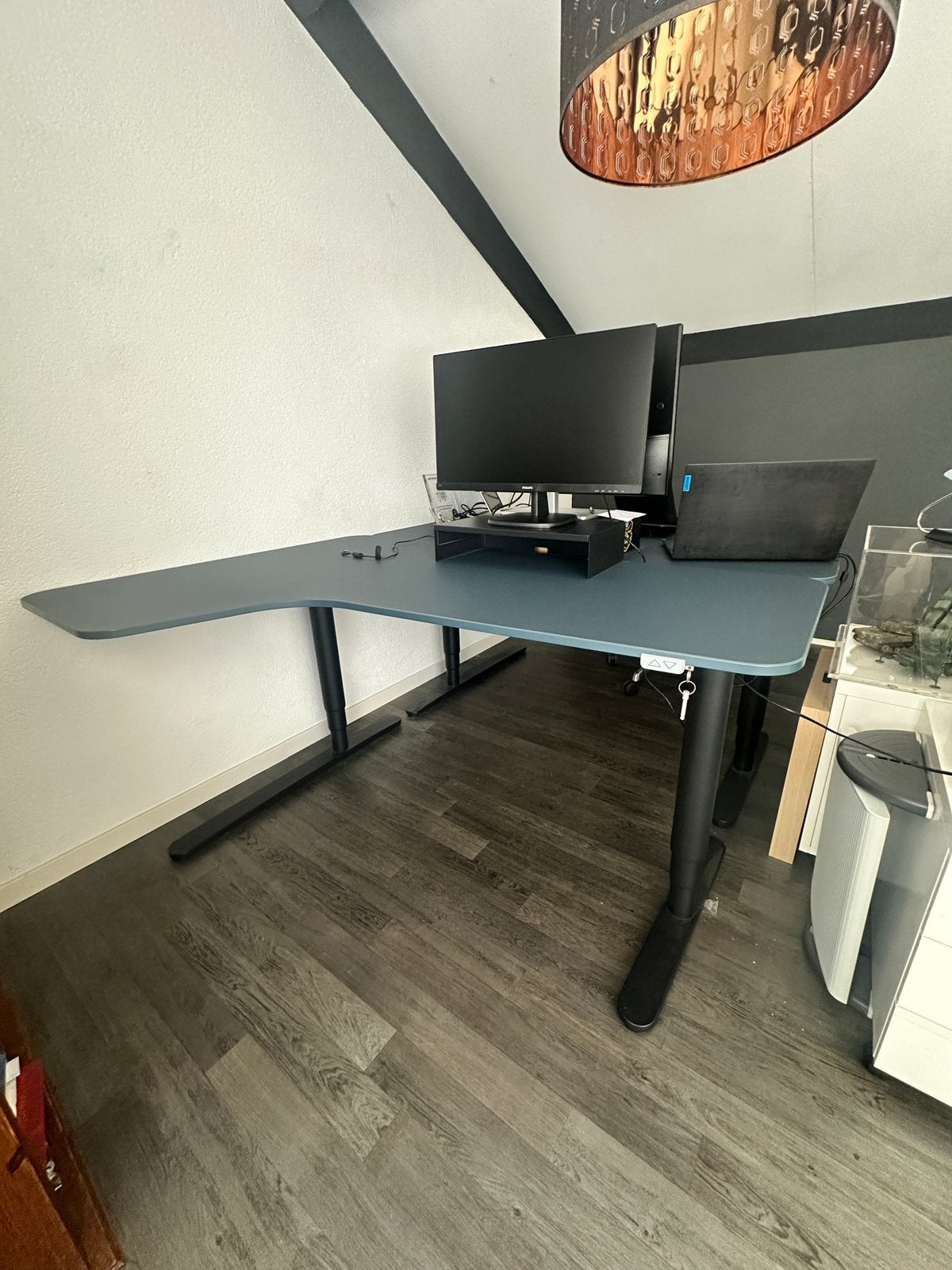 2x IKEA BEKANT elektrisch verstel hoekburo - ook los te koop, Ophalen, Elektrisch, Zo goed als nieuw