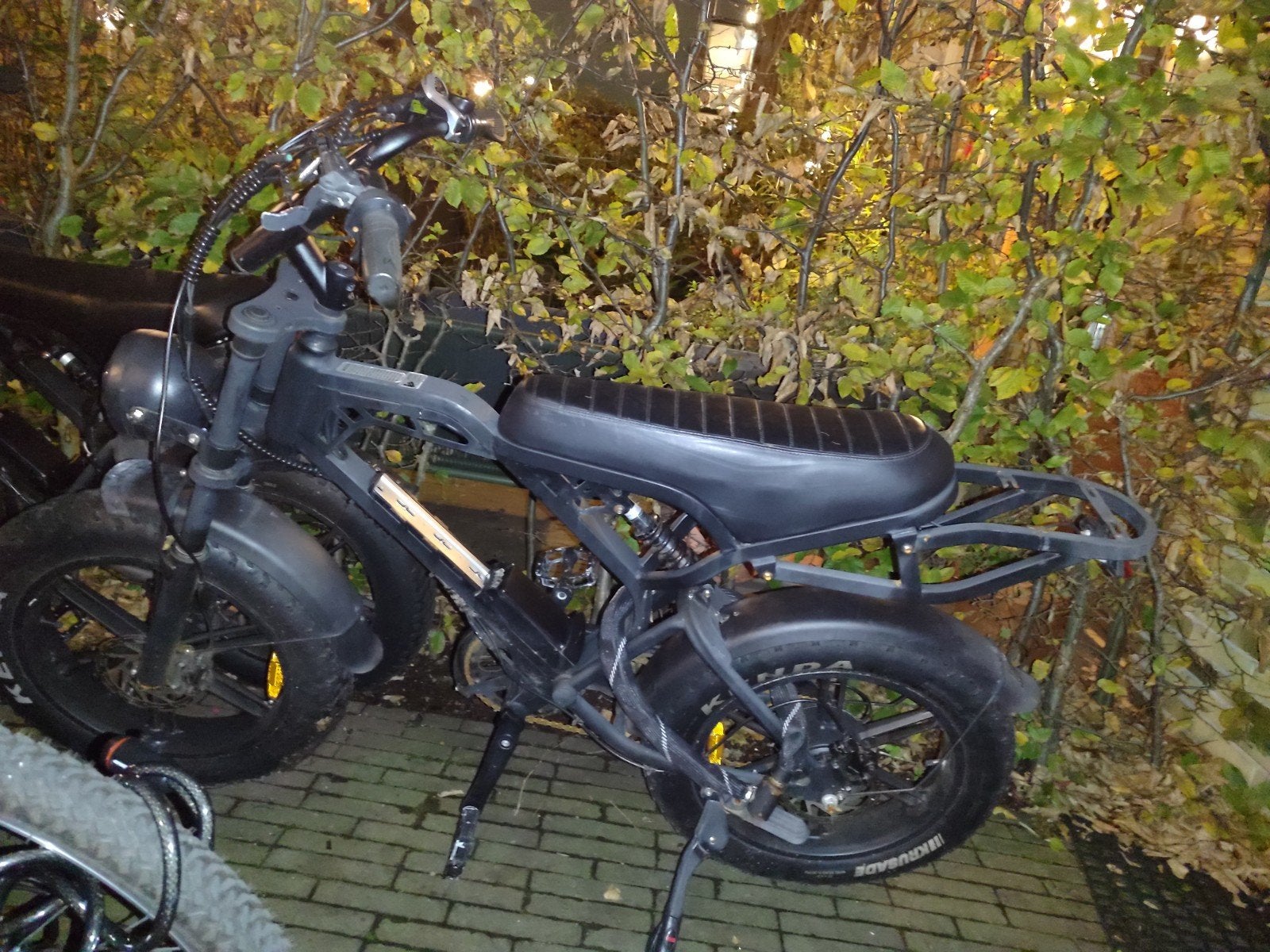 Twee V20 pro+ te koop voor onderdelen of handig iemand!, Fietsen en Brommers, Ophalen, Gebruikt, Overige typen, V20