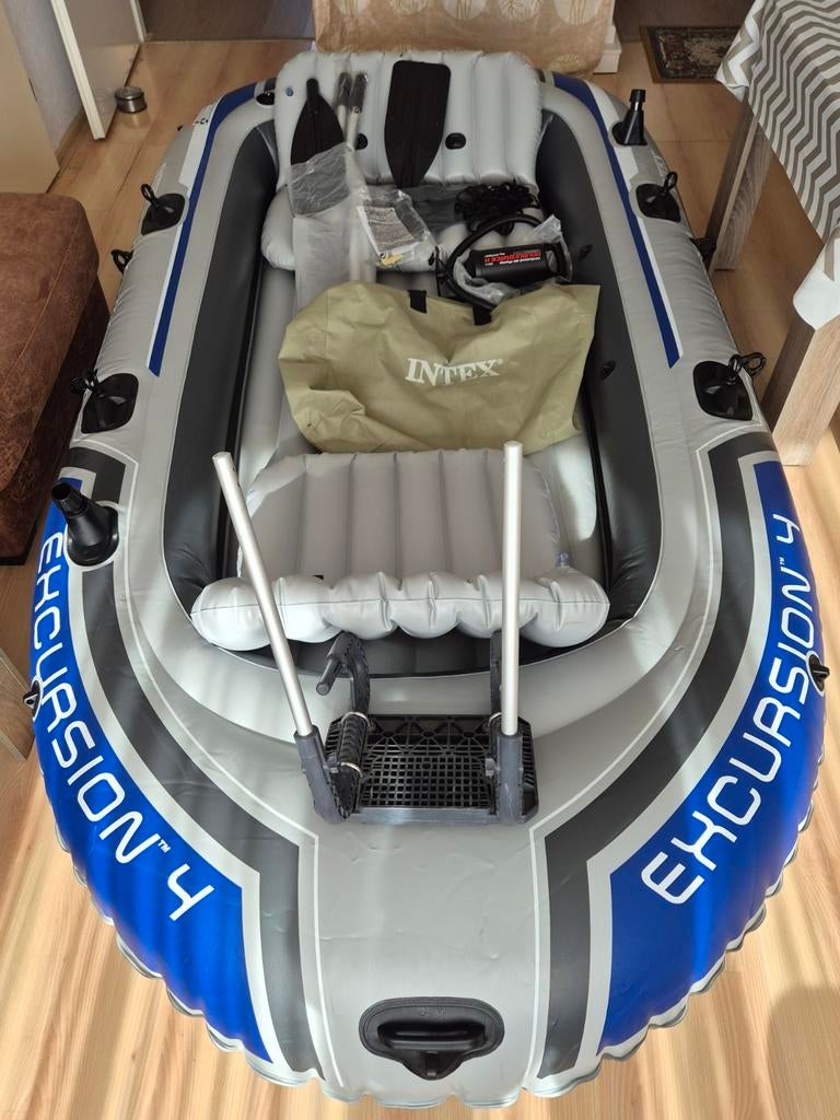 Nieuwe Intex Excursion 4 Boot set., Watersport en Boten, Kano's, Ophalen, Overige typen