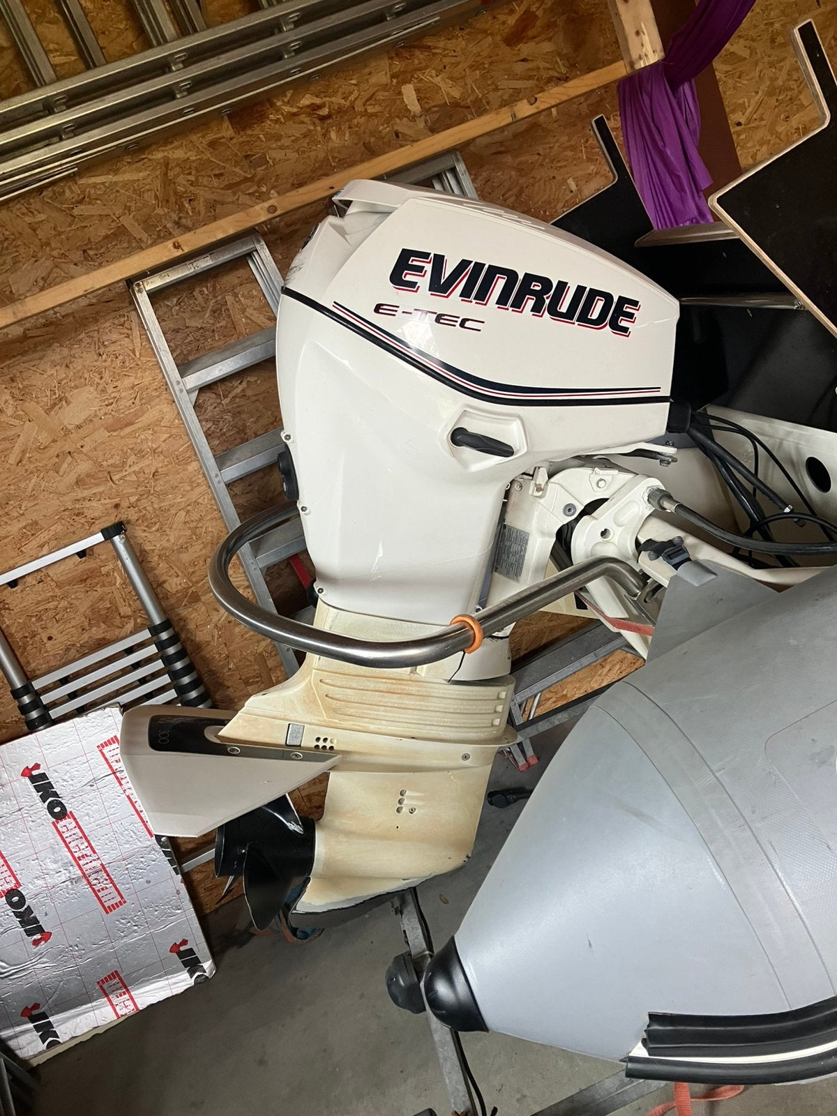 Evinrude TEC buitenboordmotor 50 pk en boottraler., Polyester/glasvezel, Gebruikt, 4 m, 1 m