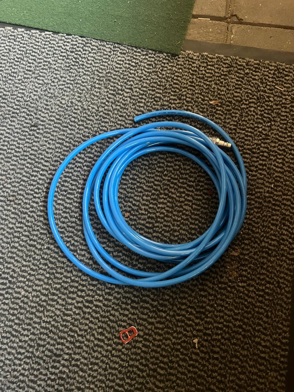 Blauwe luchtslang met koppeling, Ophalen, Gebruikt