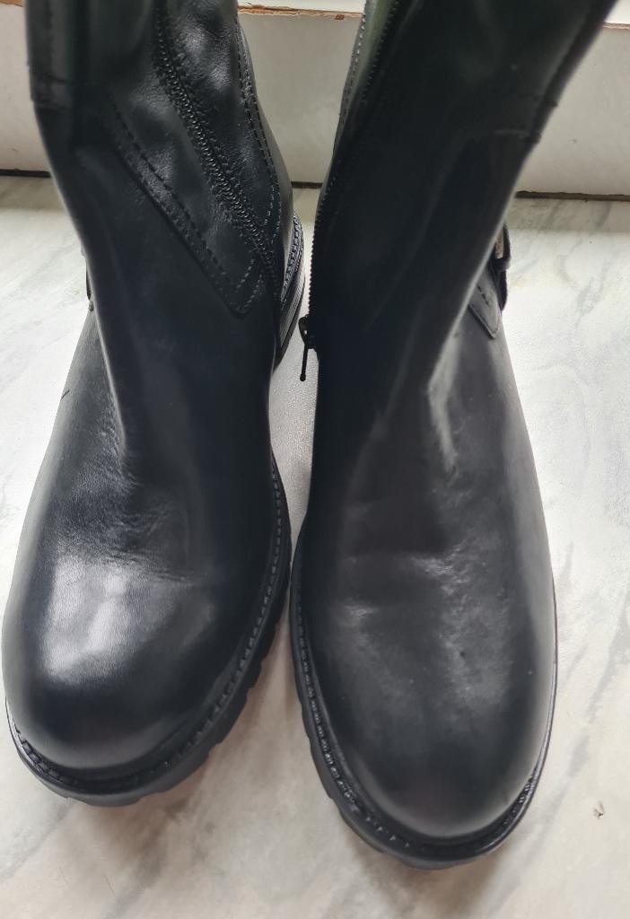 Nog nieuwe laarzen van Novocento maat 38 met brede schacht, Kleding | Dames, Schoenen, Hoge laarzen, Zwart, Nieuw, Ophalen of Verzenden