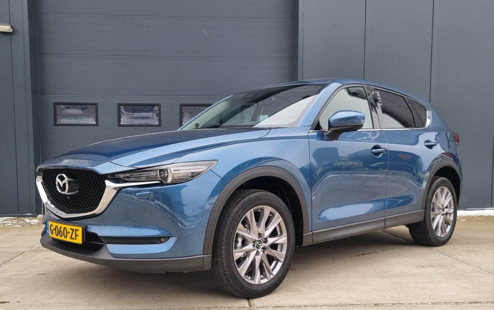 Mazda CX-5 2.0 Skyactiv-g 165pk 2WD Aut 2019 Blauw, 1998 cc, 164 pk, Zwart, 4 cilinders