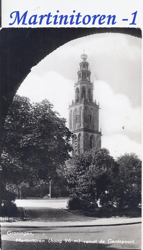 Groningen Martinitoren 1- oude ongelopen ansichtkaart (A2520, Ophalen of Verzenden, 1940 tot 1960, Ongelopen, Groningen