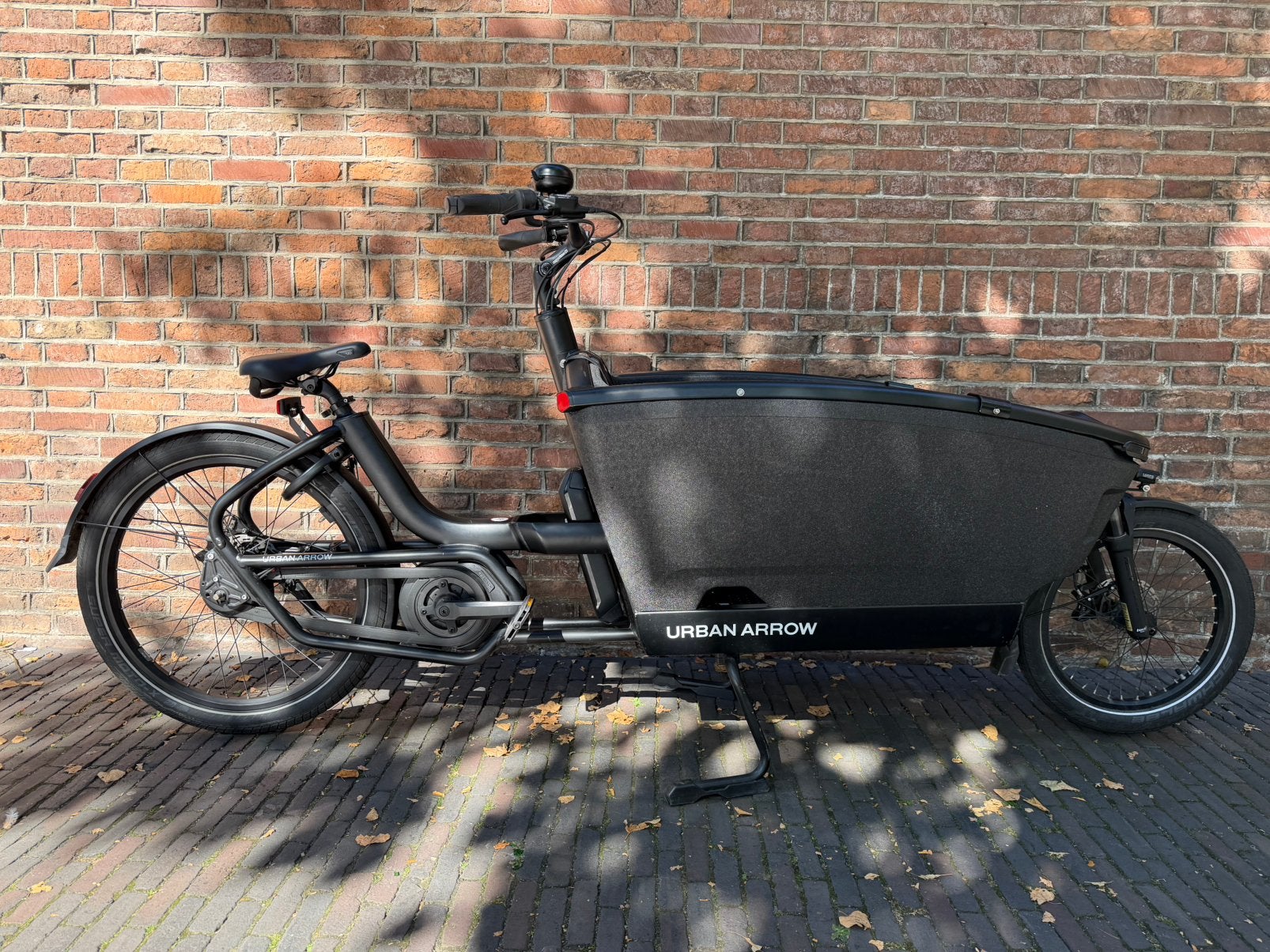 Urban arrow family next electrice bakfiets showroom model, Ophalen of Verzenden, Zo goed als nieuw, 1 kind