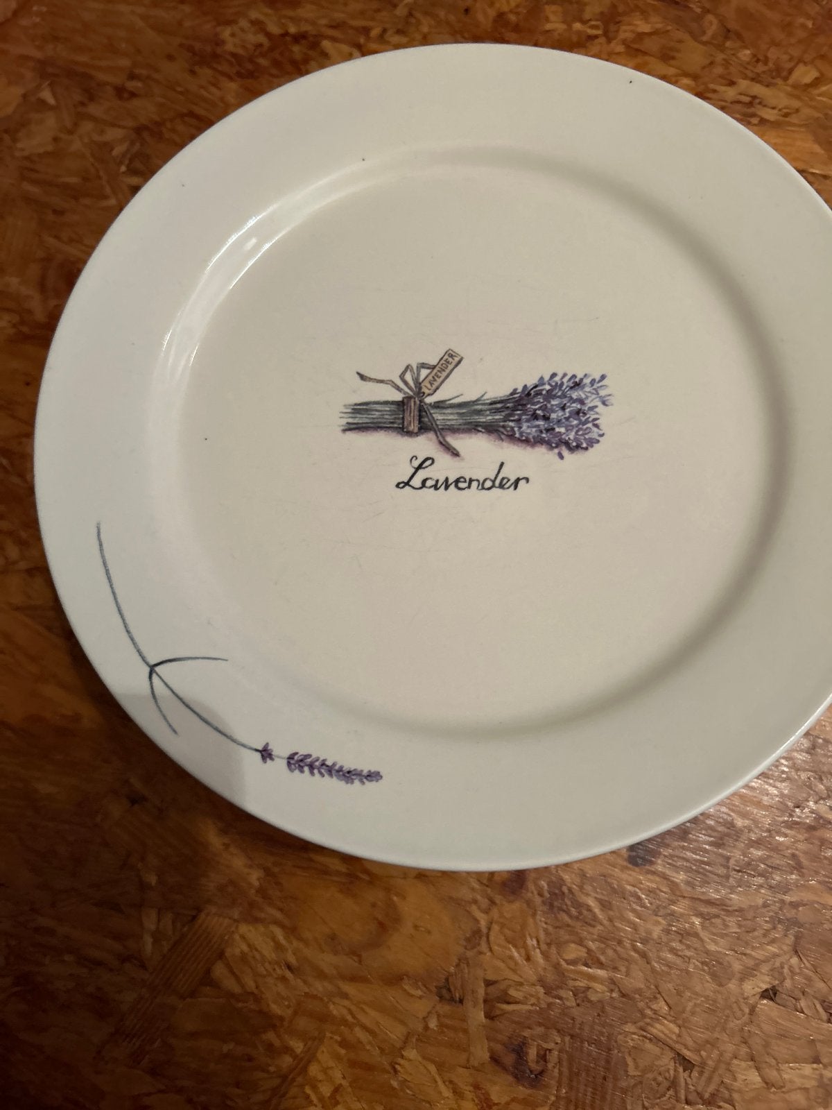 Jet by Ter Steege Lavendel Borden, Huis en Inrichting, Keuken | Servies, Ophalen of Verzenden, Gebruikt, Jet by Ter Steege, Bord(en)