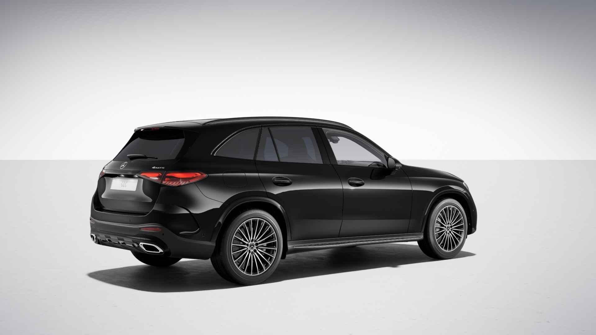 Mercedes-Benz GLC-klasse 300e 4MATIC Business Solution AMG |, Auto's, Automaat, 4 cilinders, 2255 kg, Zwart